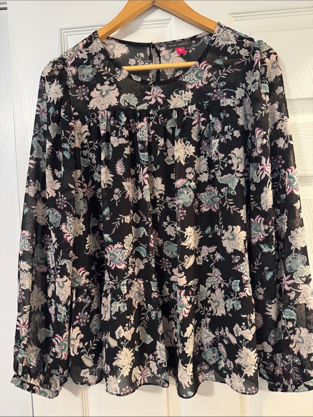 Vince Camuto Black Floral Peasant Blouse
